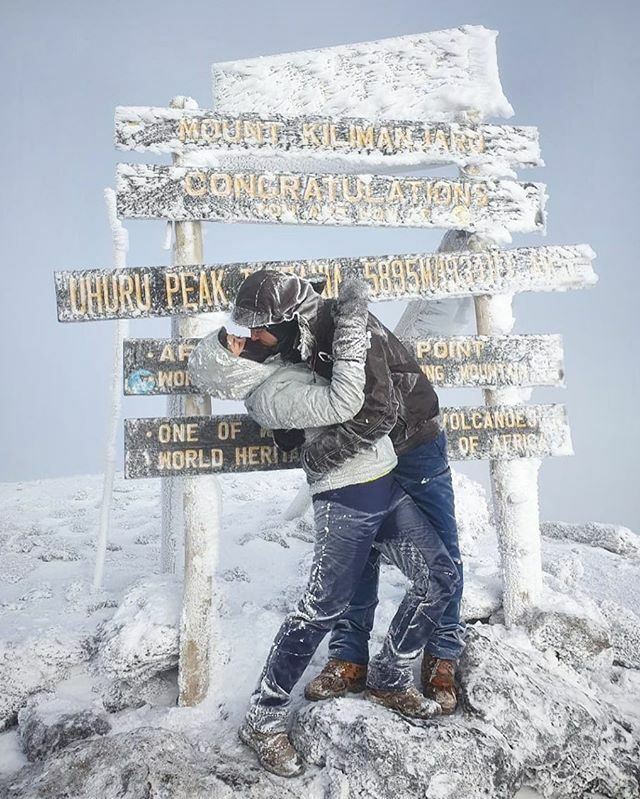 EasyTravelTZ's tweet photo. The mountain’s highest point is Uhuru Peak, Swahili for freedom. 🏔
.
It remains unclear where the name “Kilimanjaro” actually comes from. 🤔
.
Conflicting evidence suggests that the Chagga people living upon its slopes never actually used this word, t… https://t.co/kFoQXfU5Yk https://t.co/lKPSi4ucDg