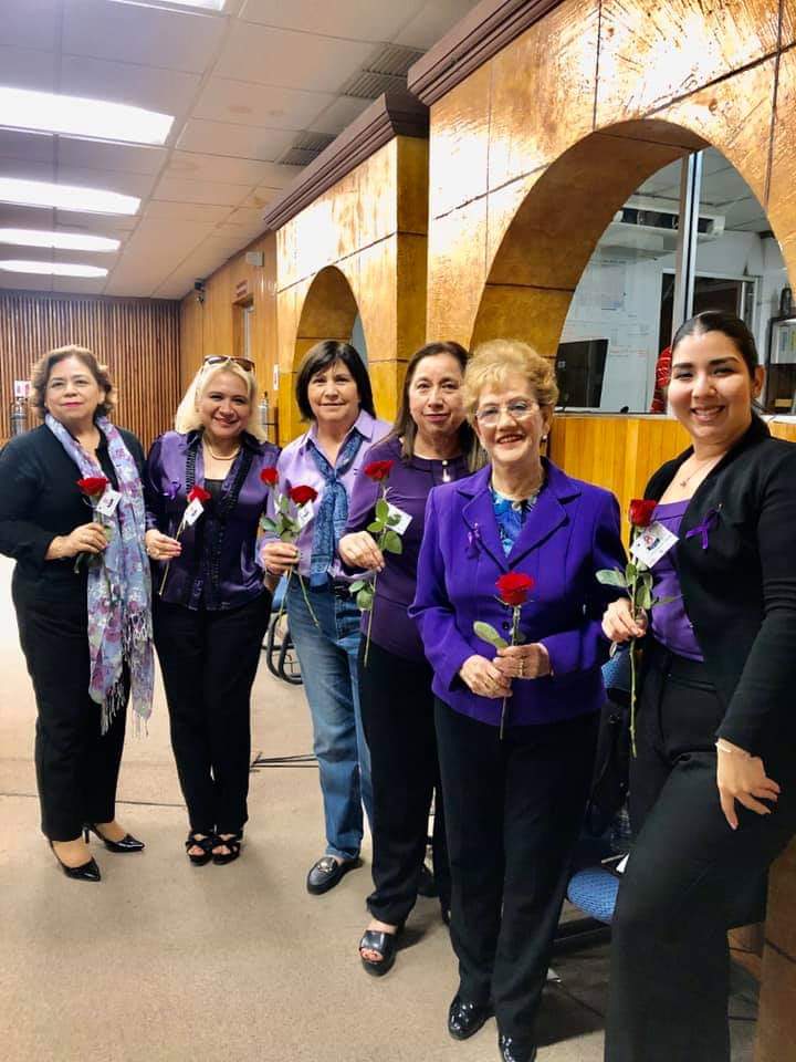barra_tam's tweet photo. Presente la Barra de Abogadas en Centro de Excelencia UAT.   Conmemoración del día Internacional de la Mujer.   a cargo de nuestra apreciable amiga la Dra Taide Garza, con la presencia del Rector de la UAT el Ingeniero JOSE A. SUAREZ. https://t.co/iCFQrK2wKH
