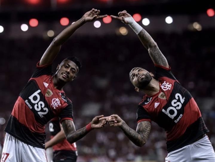 gabigol's tweet photo. Todo Babu, tem seu Prior 😂
@Brunohenrique https://t.co/F6gLEYK6h7