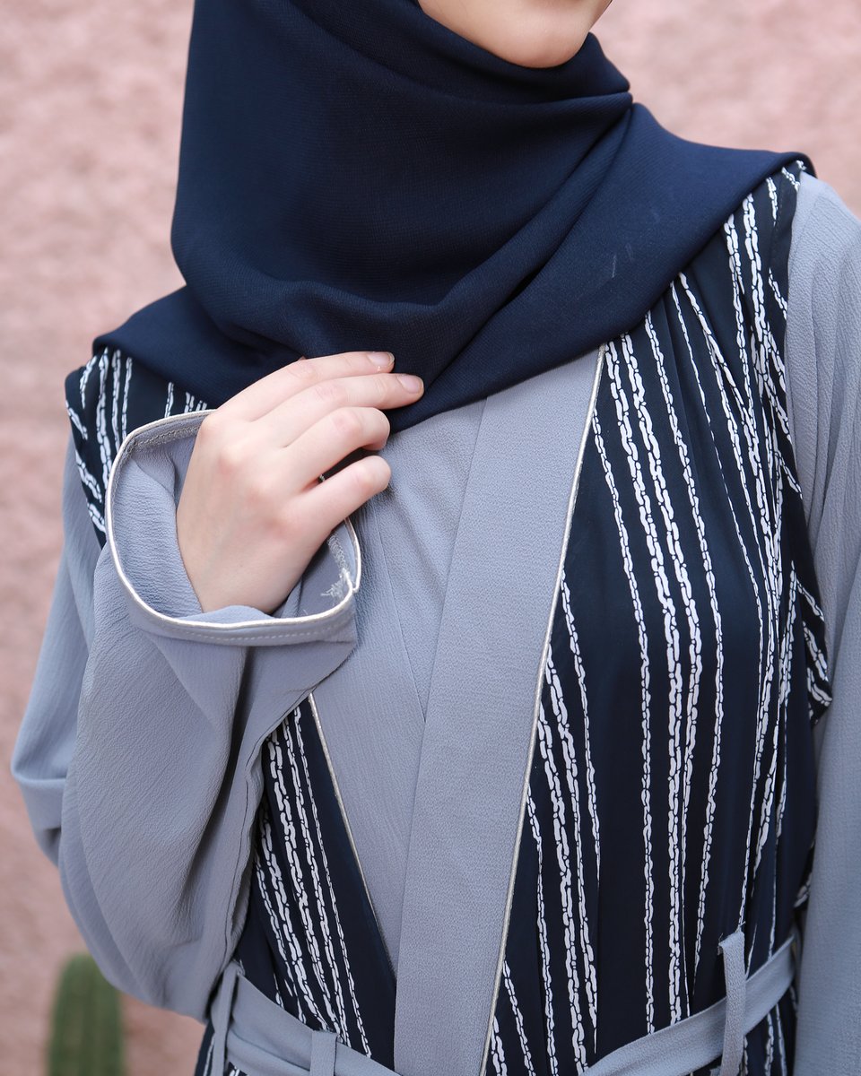 Zain Fashion On Twitter Model 15015 6 Comfortable Double Layer Abaya With Combination Of Navy White Light Grey Fashion Abaya Muslimahdress Muslimahfashion Bajumuslimah Bajumuslimahcantik Abayaarabia Abaya Arabya Hijab Scarves