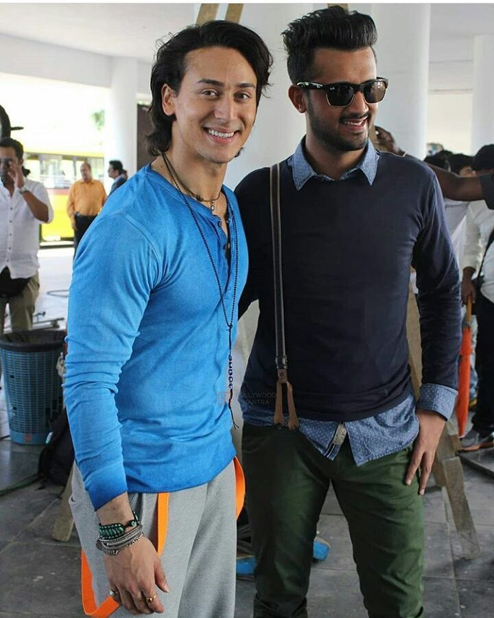 Wish u a very very Happy birthday
\ Atif Aslam \           