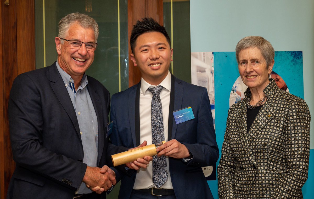 Congratulations to our very own A/Prof @EricPFChow who was honoured at the @nhmrc Research Excellence Award last night. A/Prof Chow received the top-ranked Emerging Leadership Investigator Grant for his research into discovery of novel treatments for #STI #NHMRCawards