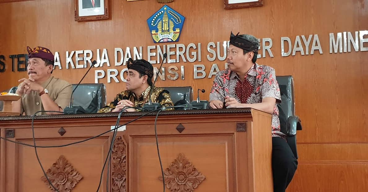Dit_INTALA's tweet photo. Sosialisasi Kartu Pra Kerja di Provinsi Bali

@KemnakerRI
@vokasindonesia

#KartuPraKerja
#Instruktur
#IndonesiaSkills
#IndonesiaKompeten
#Kemnaker
#SDM
#BLKeren
#SDMUnggul  
#IndonesiaMaju https://t.co/NyCWNkb8na