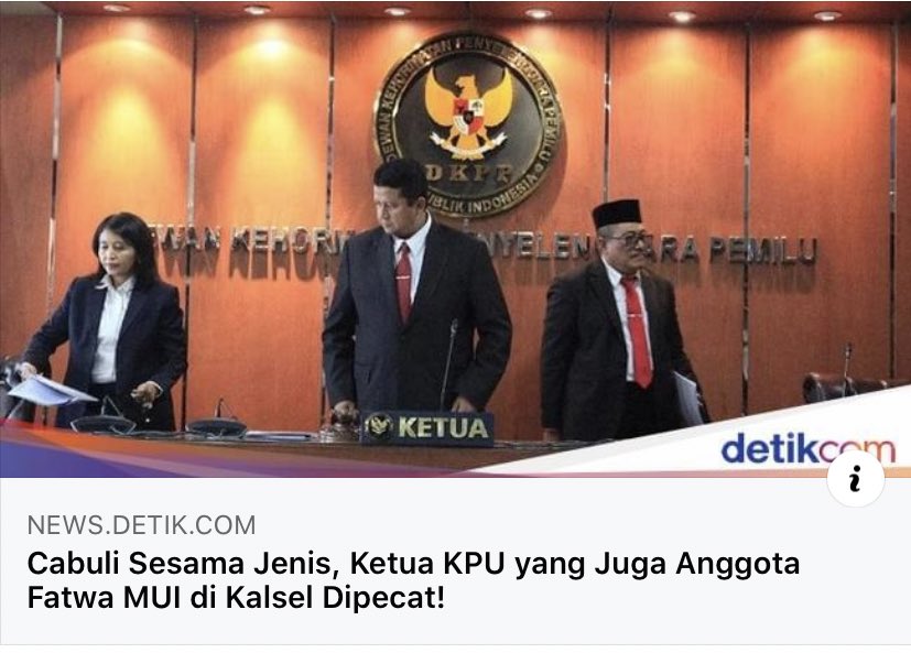 Tanpaagama's tweet photo. Apa persamaan dari kedua orang di gambar ini? https://t.co/D59eBIBXQJ