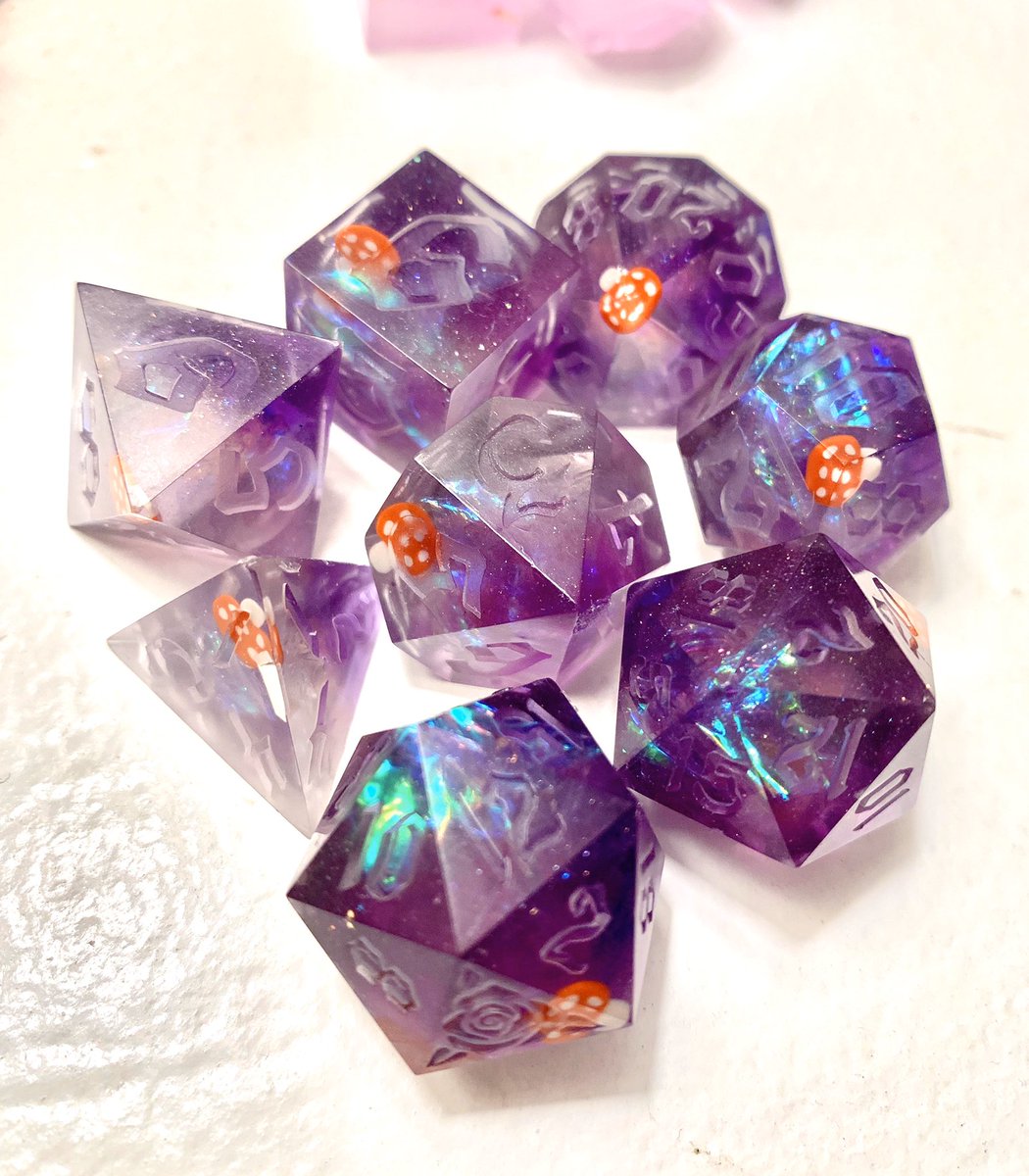 d_twinty's tweet photo. Intergalactic Mushroom Dice 🍄✨ #handmadedice #dicegoblin #dicehoard #magicdice #dnd #dungeonsanddragons #ttrpg #dtwinty https://t.co/RtaoYNeReQ