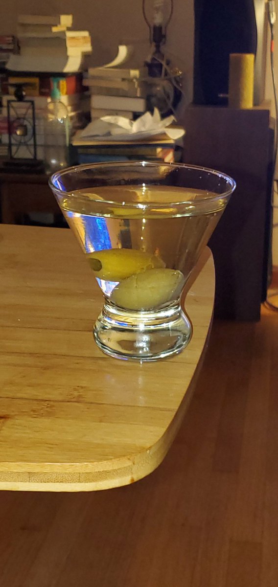 robert_weiter's tweet photo. @AVestige1 @IamKarenBoBaran @AldiUSA And here's the vodka and vermouth martini, triple dirty, that I made. #eatingwell #drinkingwell https://t.co/H1IaDXGLmG