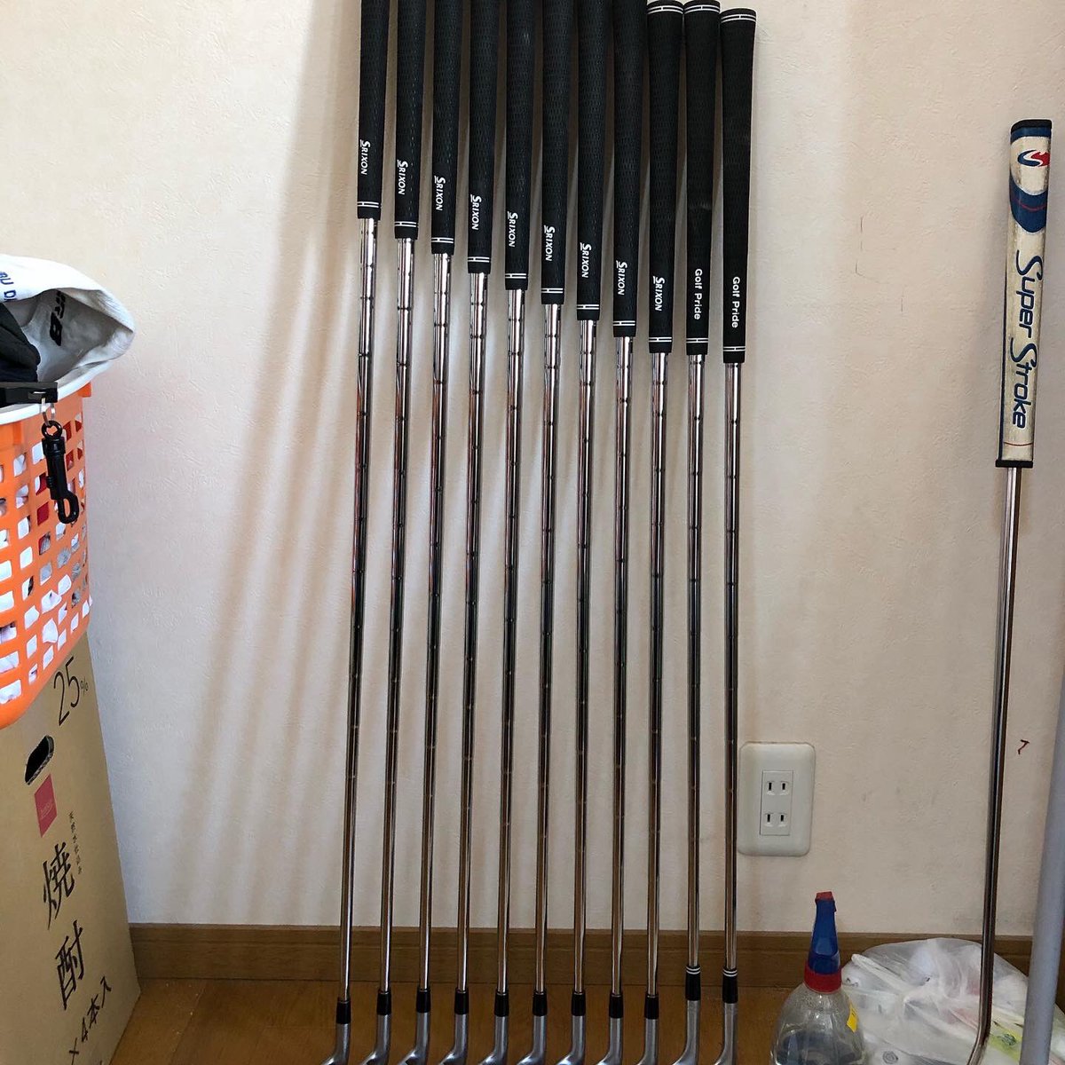 Tomochan11111's tweet photo. 新しいクラブが届きました！
DUNLOPさんありがとうございます！
また1から頑張りたいと思います！
#DUNLOP
#Golf
#Cleveland
#RTX4FORGED
#SRIXON
#ZFORGED
#TrueTemper
#DinamicGold https://t.co/l721yHw8y7