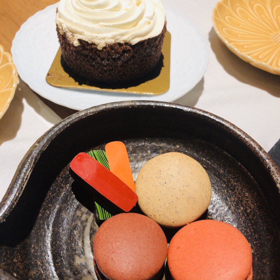kumimimimimim00's tweet photo. 1年ぶりにマカティの高級日本食「京兎」へ。
生牡蠣サービスしてもらった💕大満足のコース。
友達の誕生日だったので、ケーキとスタッフのみなさんのhappy birthdayソング付き。
#海外日本食 #フィリピングルメ #マニラグルメ #マカティ #マニライフ #manilife https://t.co/WupdnxZBNu