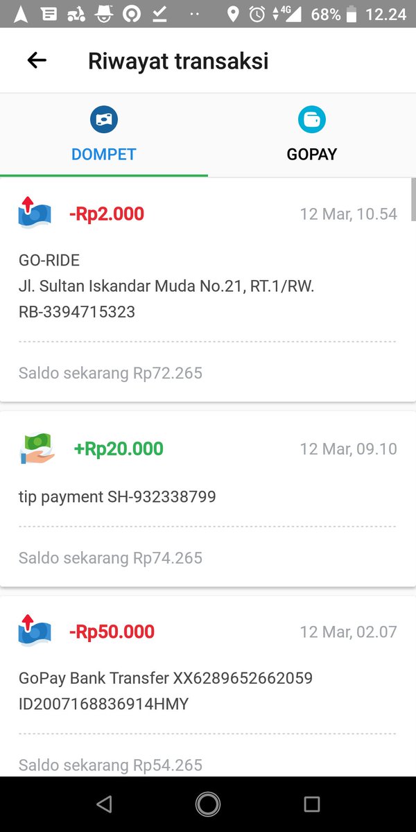 berakbar's tweet photo. @gojekindonesia ini kenapa gopay saya dibegal :( https://t.co/Hs4HeJy5MD