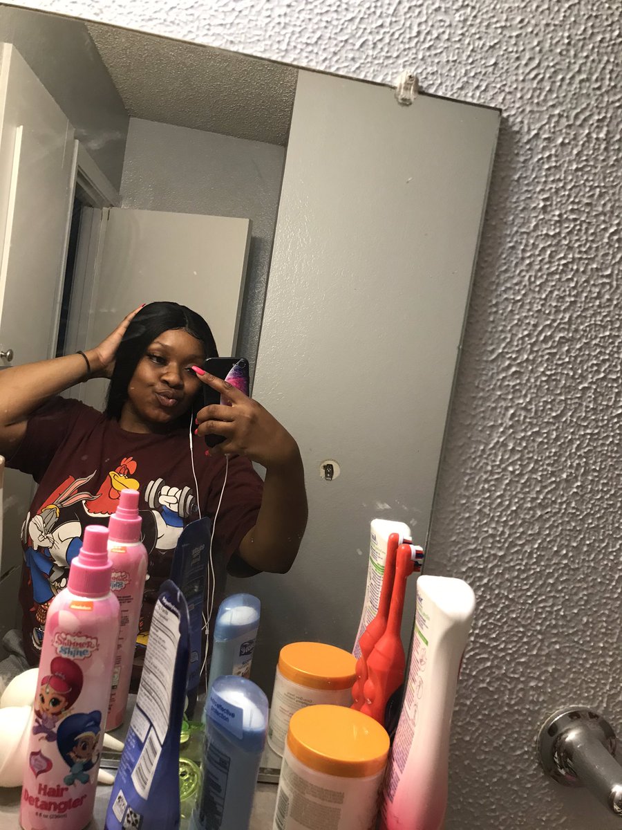 yuuhdee's tweet photo. Whoop dere it is wats popn bihh 😜 https://t.co/qOS4u0BLVh