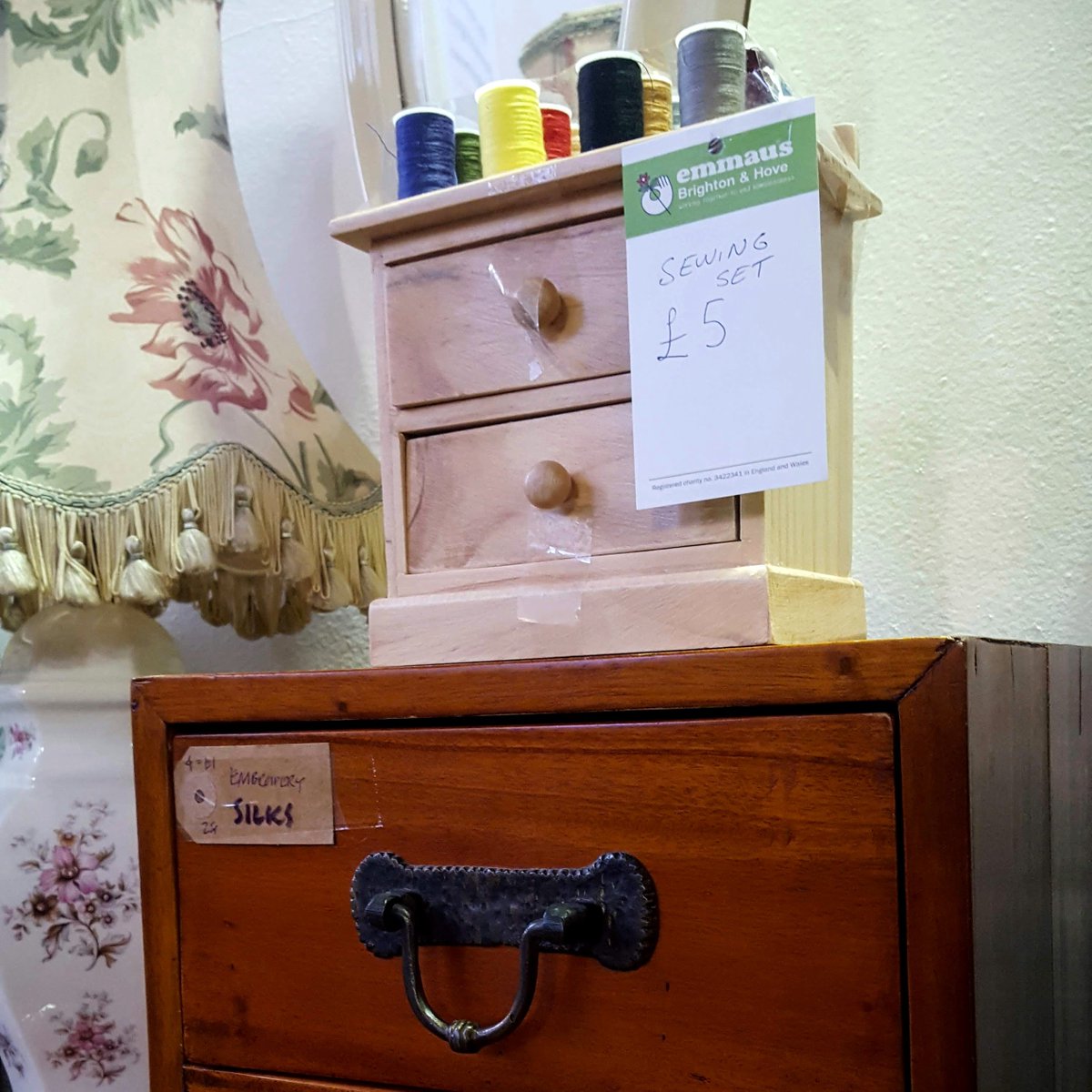 tabletalkcafes's tweet photo. You could make it along to #Emmaus in #Portslade for a satisfying rummage through plants, books, furniture and vintage-ware - and then round off your visit with a sit down at Cafe Revive @ Emmaus
#TableTalkBrightonandHove #community #taketimetotalk #recycle #upcycle https://t.co/YalLjkk0cc