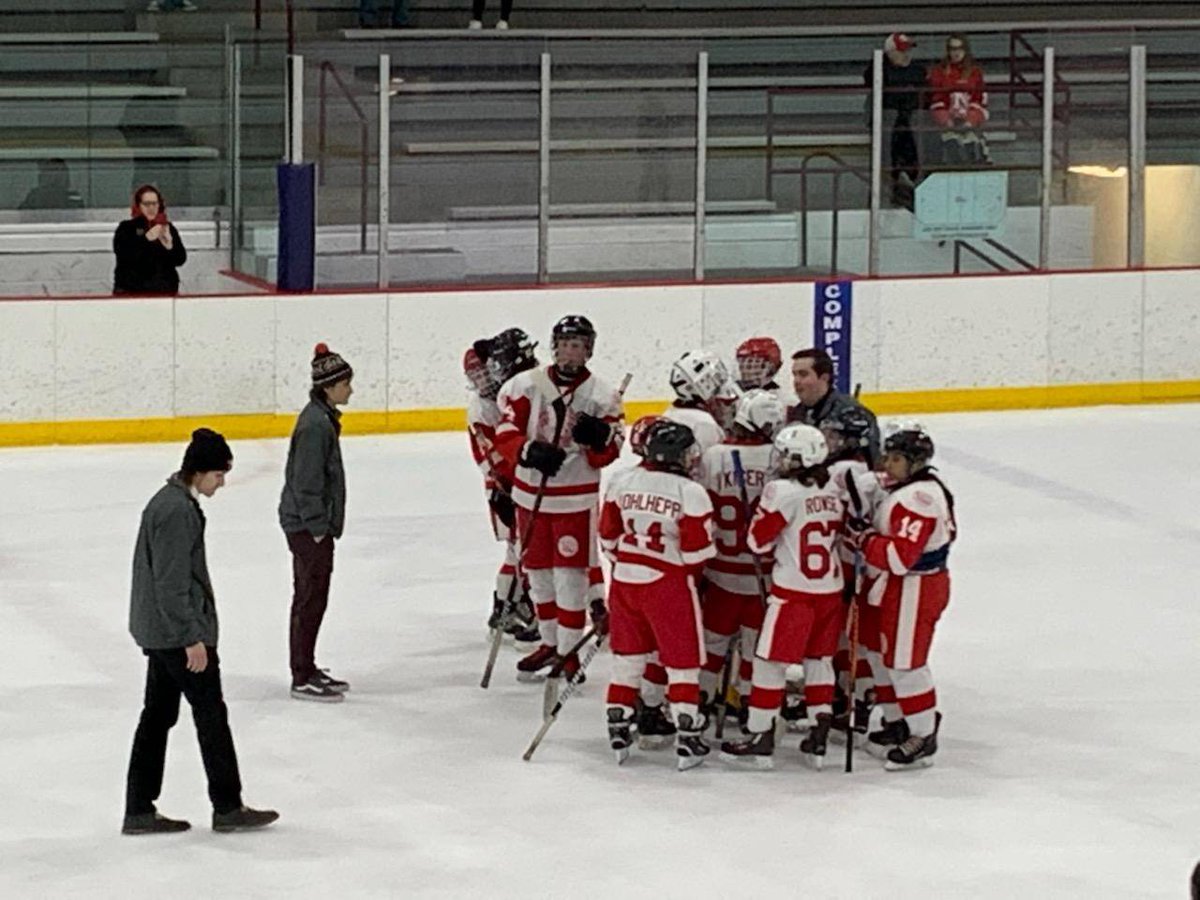 FIGHTnINDIANS's tweet photo. Way to go!  North Hills Middle School ice hockey wins an exciting OT game to move to the second round of the post season tournament. https://t.co/7KiNWio5Wc