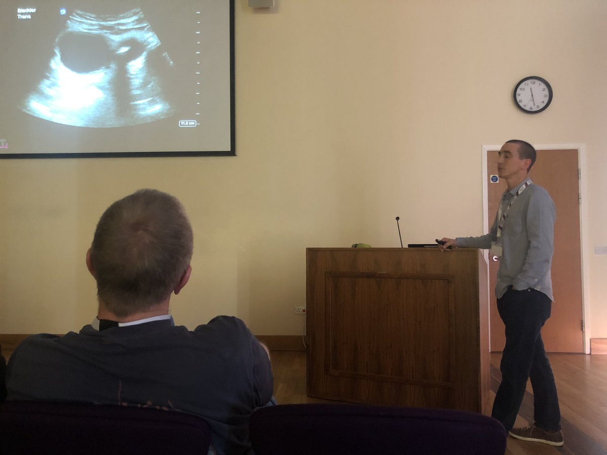 AccTedu's tweet photo. @telocker teaching on bladder scanning with some pearls and pitfalls.  Wonderful discussion.  #POCUS https://t.co/xrPRJbXT1I