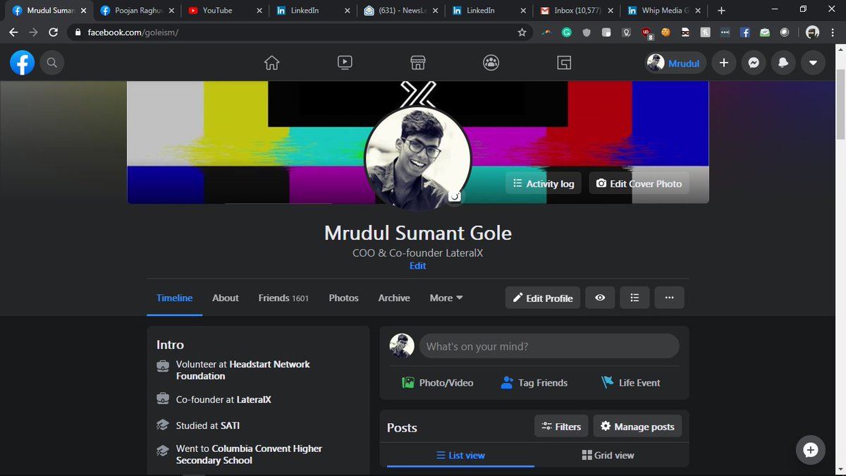 mrudulgole's tweet image. How good is the new Facebook UI?

Very Unique
or
Twitter Clone

#facebookui #fbui #newfacebook #Facebook #fb
