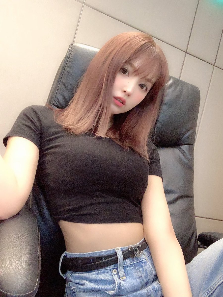 えすちゃん در توییتر ダイエットアカウント作ってみました 三上悠亜ちゃんみたいな女性らしさを残しつつ手足は細くなりたい お洋服も可愛く着こなしたいので 人生最大のダイエットスタート