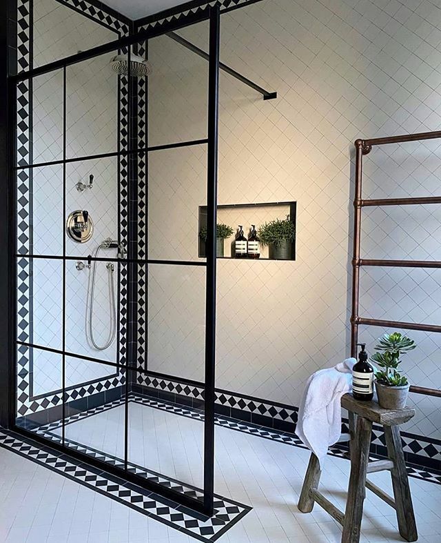 Fayola_decor's tweet photo. If you love a good before and after renovation picture @sandrockhouse is for you! I just love the design of this bathroom, the thoughtful pattern of tiles, copper tower and the shower screen of my dreams (yes I really do dream about these things 🙈) w… https://t.co/3QDMCTJFPp https://t.co/2TOzJzxfCz