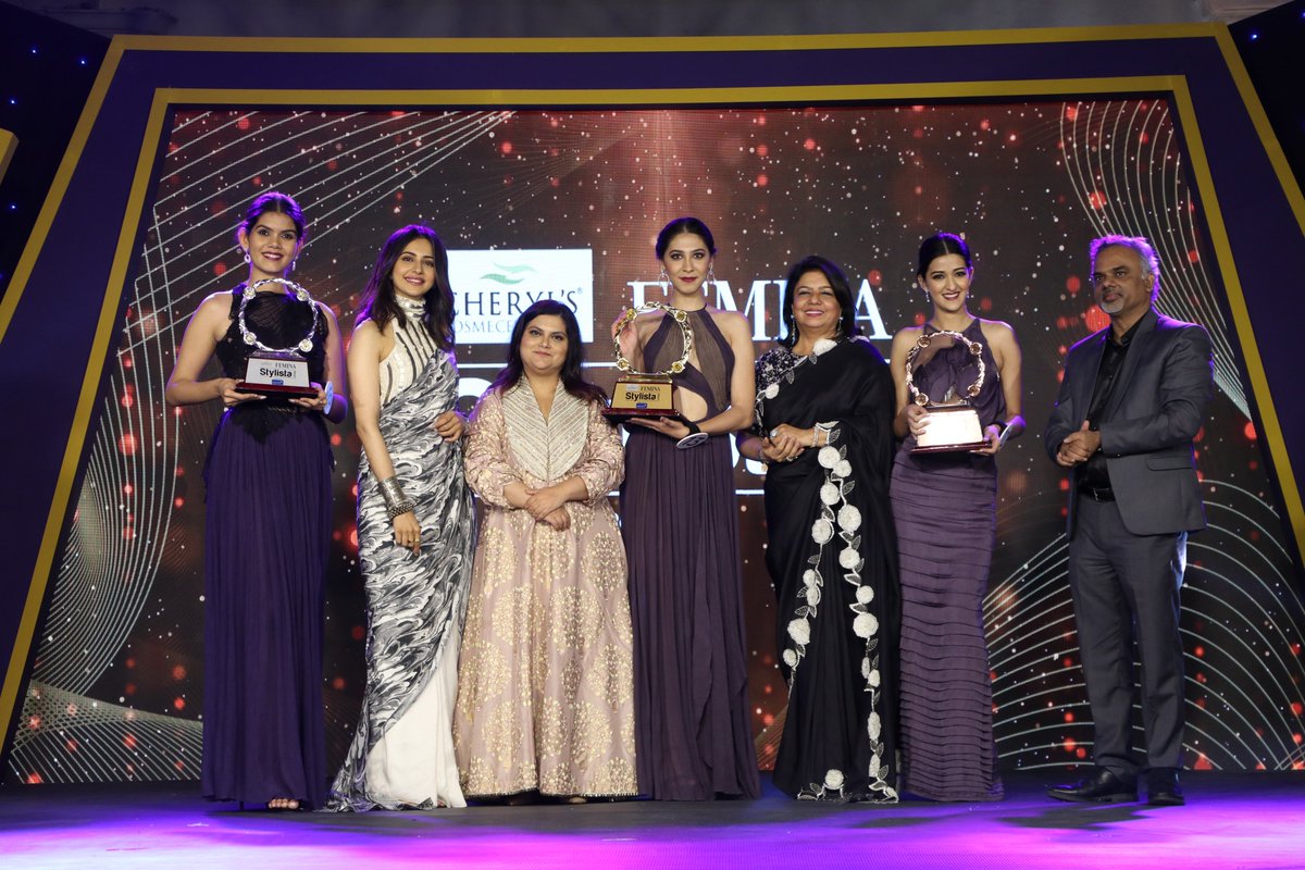 QEDPRODUCT's tweet photo. The grand finale of Femina Stylista West 2020 in Bombay, a nation-wide style and beauty pageant. The judges panel included bollywood actresses Sanya Malhotra, Rakul Preet, Dr. Niteen Dhepe and Dr. Madhu Chopra, as the 16 finalists competed for the crown. https://t.co/tCHPaPEpl1