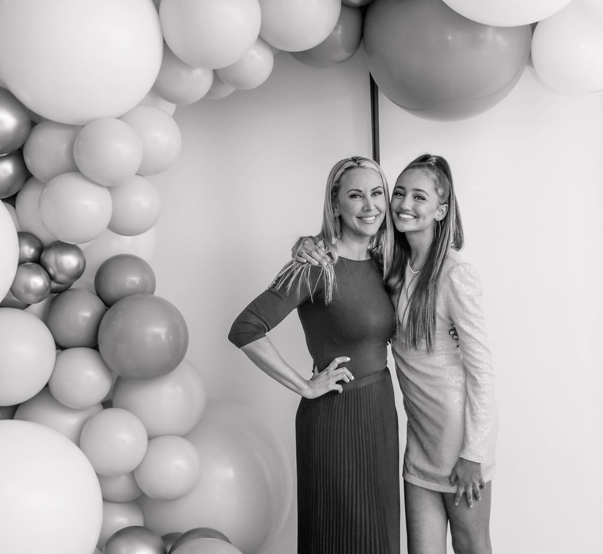 TheRealDarla's tweet photo. The most magical day of my life was the day I became a mom. Happy Sweet 16 @DevinaBriggs https://t.co/pCzTqk4Dww