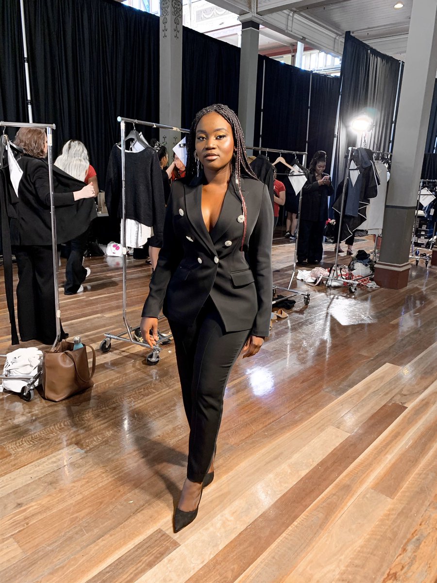 Spent yesterday joining 25 influential and diverse Australian women at the first ever beauty runway at VAMFF, where 50% of the profits will go towards Priceline’s Sisterhood Foundation, supporting charities that help women and children.

#fashionweek #Melbourne