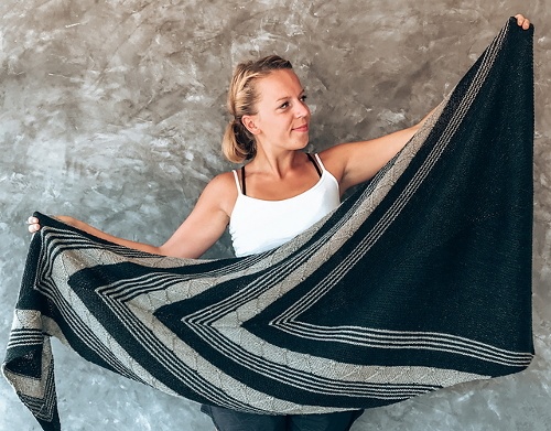 Yarnz_nl's tweet image. More Balayage beauty 😍
Now 15% discount on the pattern with the code GOODTIMES:
ravelry.com/patterns/libra…

#balayageyarn #Shawlpattern #RinaKnitwear #shawlknitting #neverenoughshawls #ecoyarn #ecoknitting #makersmovement #yarnaddict #knittingyarn #knitting #Yarnznl