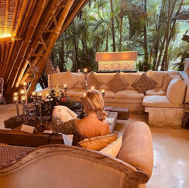 Glamping at it’s finest!! 🏕🥂 📸 @gillianowenmulholland21 ift.tt/2W2KtnP