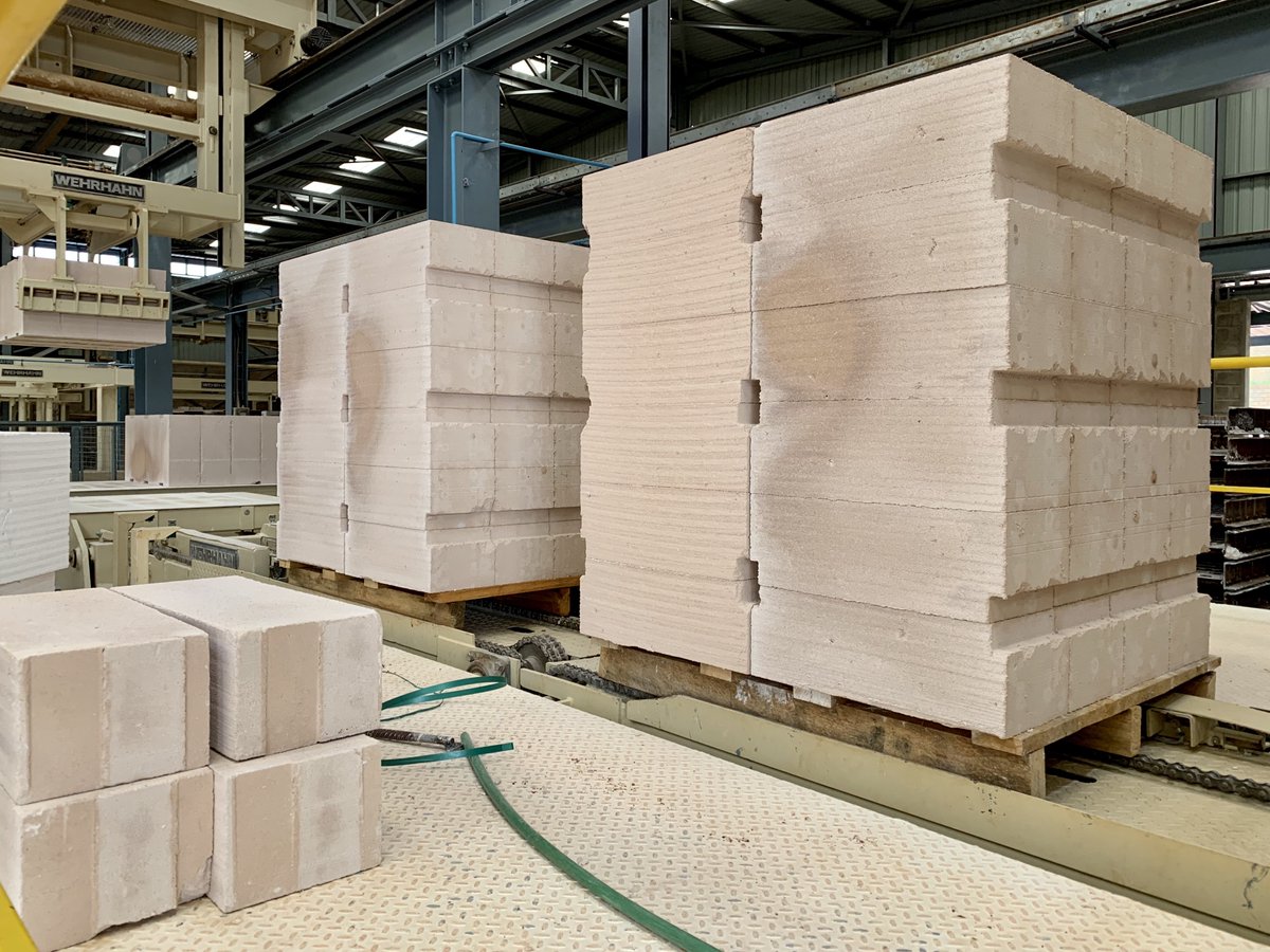 remoteestates's tweet photo. Our state-of-the-art factory in Rwamagana that manufactures #gorillablox (AAC) allows us to customize the blocks based on needed strength and size. For example, these pictured are made for floor slabs and are bringing Rugarama Park Estate vertical! #weareremote #remotegroup https://t.co/OsgC6gKkqu