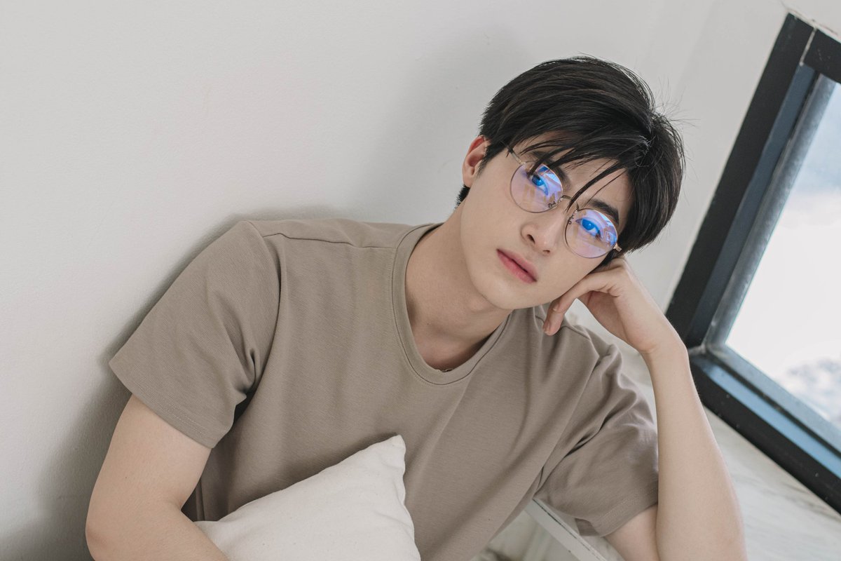Bluepongtiwat tweet media