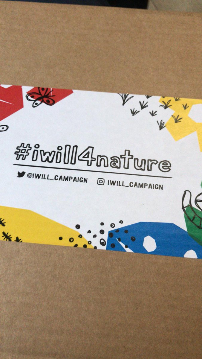 StonyDean's tweet photo. Pupils from @StonyDean met with @ChallonersGS over 2 weeks. Pupils made bird boxes and planted trees for the #Amersham community. #teamwork #willowwoods #environment @YveVincy @AmershamTC @Linking_Network https://t.co/0nxLPnvX6v