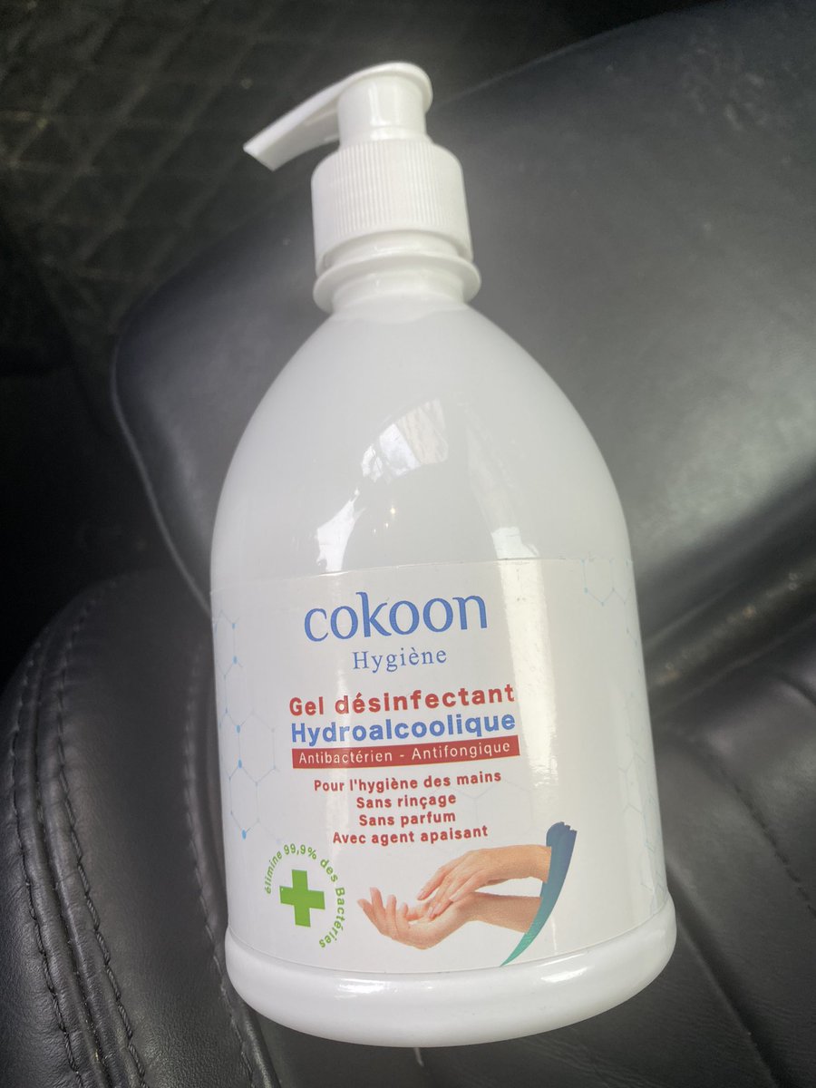 hpouchol's tweet photo. #Honte #PenurieDeGels Merci #framprix de ne pas profiter du #corinavirus en proposant un gel désinfectant à 15€ les 500ml 😤😤😤 https://t.co/qkj2EkCZl0