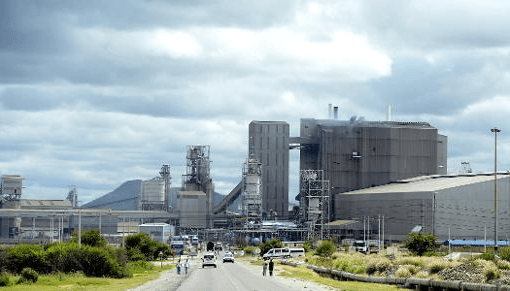 OnyxConsult's tweet photo. Amplats réduit son estimation annuelle de production pour cause de force majeure - https://t.co/MjVJ2VNGHB https://t.co/6SbNZdamWv