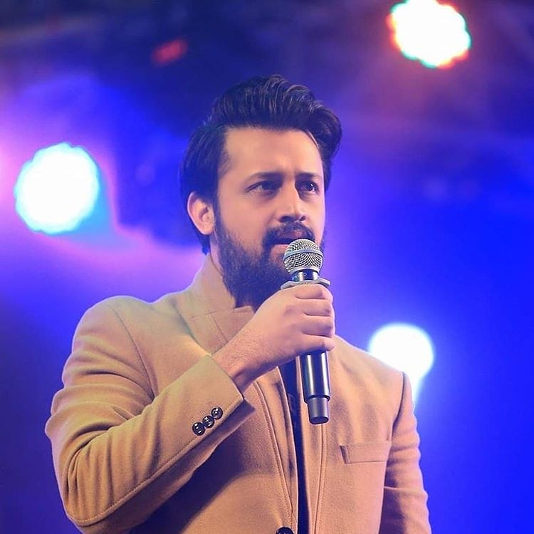 AlizehIts's tweet photo. The King Was Born Today 😍😘🎂🎊🎉🎸🥳🥳May Allah SWT Bless You Good Health More Success n Lot's Of Happiness...💫♥️ bundles Of Love N Blessings For You💐🥳 #RockStar
@itsaadee
#hbdaade 
#hbdatifaslam #HappyBirthdayAtifAslam 
#LoveFromIndia #WeLoveYouAtifAslam 
#HappyBirthday https://t.co/Ywx30UX2Z8