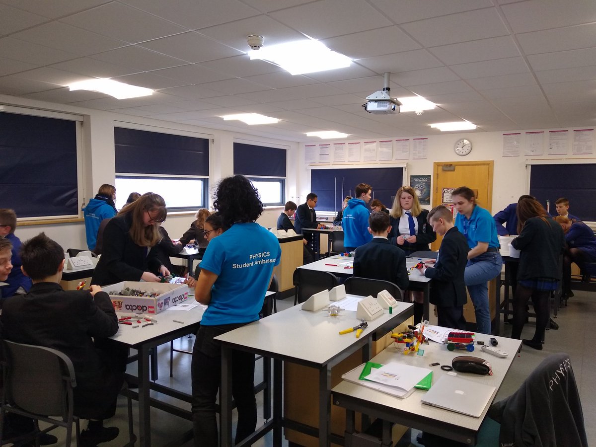 Another great day had by all at the Secondary Sciathalon on Tuesday. Congrats to <a href="/ArmfieldFCAT/">Armfield Academy</a> on their victory. #Sciathalon <a href="/PhysicsNW_ogden/">Mhairi Mitchison</a> <a href="/RAEngNews/">Royal Academy of Engineering</a> <a href="/LancUniPhysics/">Lancaster Physics</a> <a href="/BlackpoolSixth/">Blackpool Sixth</a>