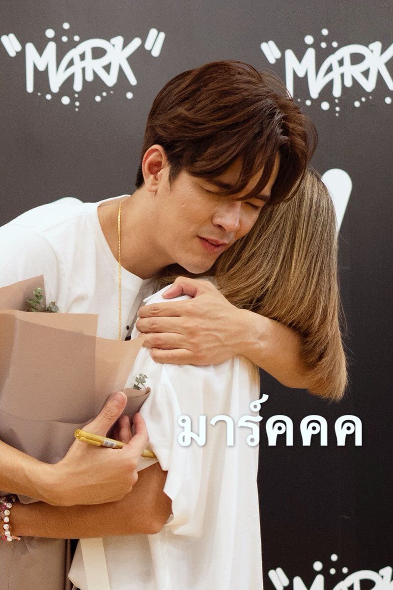 taiitaitaii's tweet photo. ถ้าความคิดถึงมันฆ่ากันได้ พี่ตายก่อน 😂
@Msorntast ทำร้ายยยยยย <หยอกนะ>
Cr.ภาพสวยๆจากช่างภาพงานค่า
#FirstMeetWithMark080320 https://t.co/ycOr3BoW3G