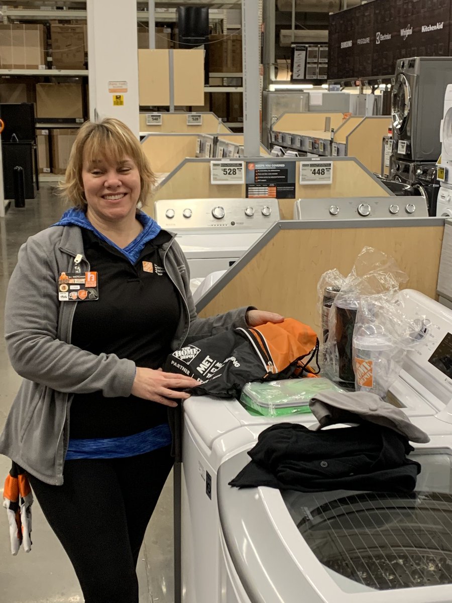 MEAS Lisa from store 2010 getting recognized for being chose MEAS of the Region for the month of Feb great job