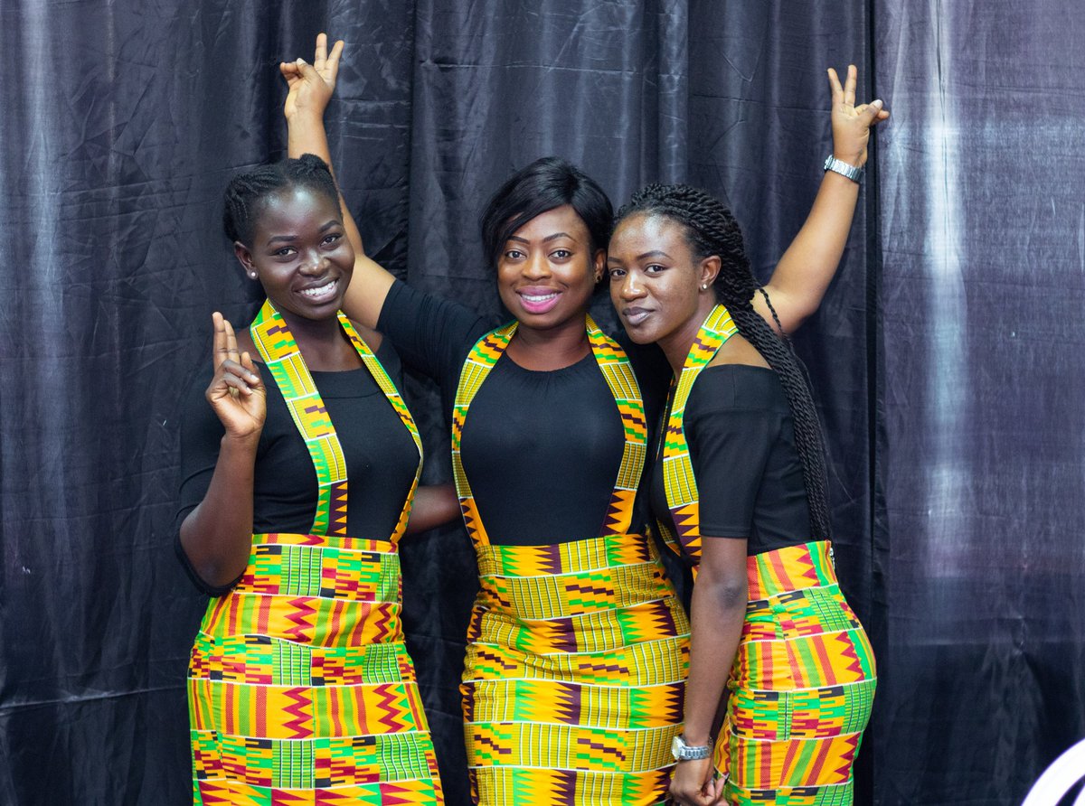 ProtocolsAfrica's tweet image. Throw back😜 #TechInGhanaConference
_
#Ushers #Waiters #Accra #StillExceptional