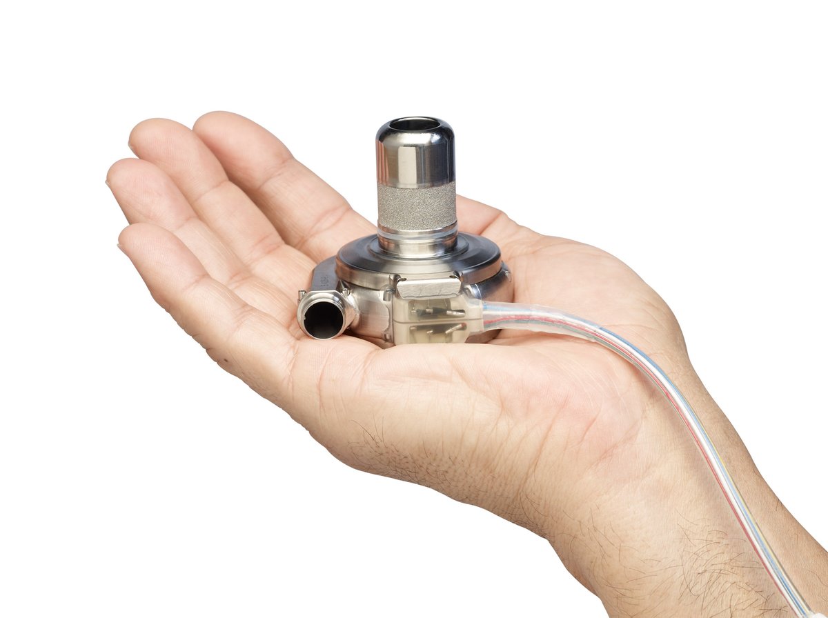 MercElectromed's tweet photo. #SabiasQue 
el sistema HVAD de #Heartware, #VAD de elección para la mayoría de los programas de #fallocardiaco, presenta los mejores datos de supervivencia a 2 años con la menor tasa de #ictus deshabilitantes?
Est."LATERAL"https://t.co/1Z2B4OKfXa 
#HeartFailure #medtronic hilo👇 https://t.co/ipM0T0ULd7