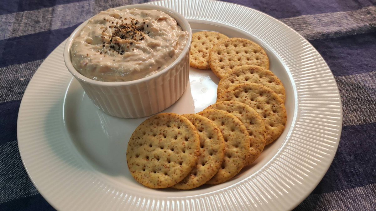 リュウジ 料理のおにいさんバズレシピ ツナ缶で簡単にシャレオツなおつまみを作ってみました ツナのリエット これ 本当に簡単でワイン泥棒です ツナとチーズのマリアージュを是非お楽しみください レシピはこちら T Co Zjs4wszjun