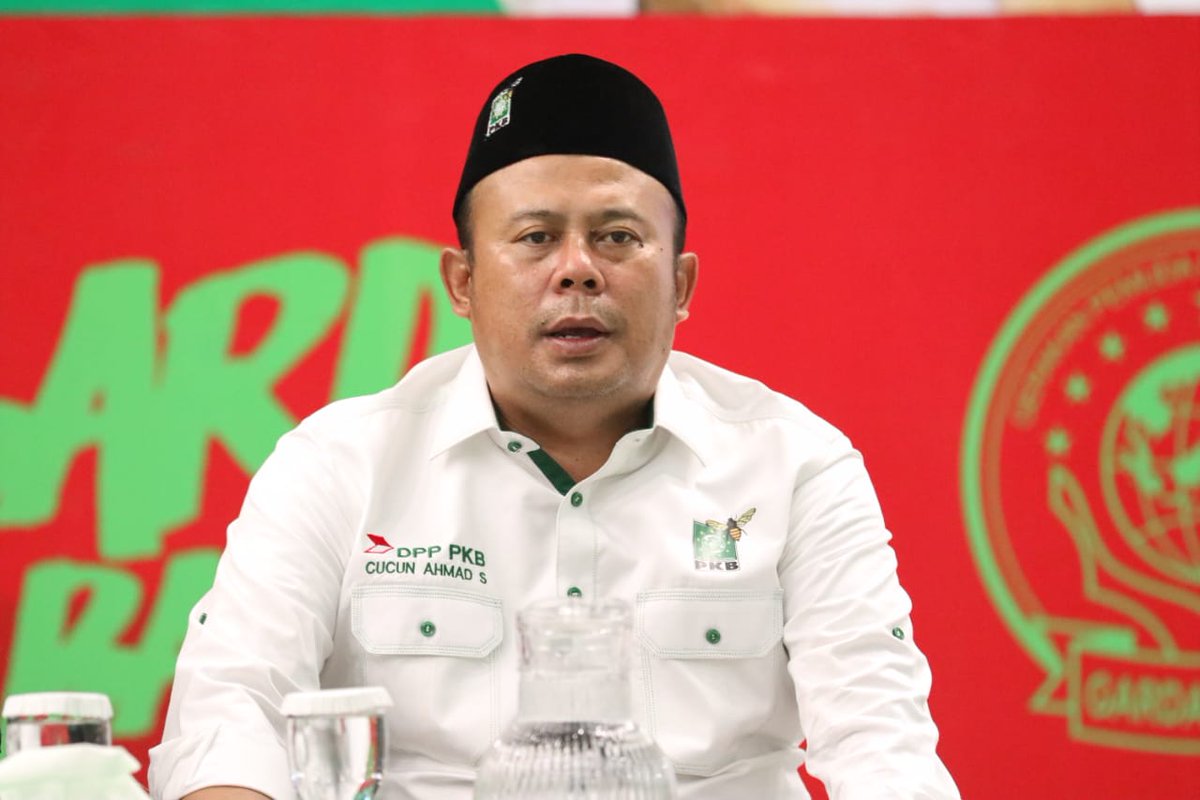 lanthin9's tweet photo. Berpikirlah positif, tidak peduli seberapa keras kehidupanmu." (Ali bin Abi Thalib) #MujahadahPKB https://t.co/LzeMIZcaZ6