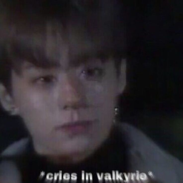 OneusTooMoon's tweet photo. @kyunniecakes @official_ONEUS This is how I felt when they announced their return 😭😭😭😭 https://t.co/KqNX771zYP