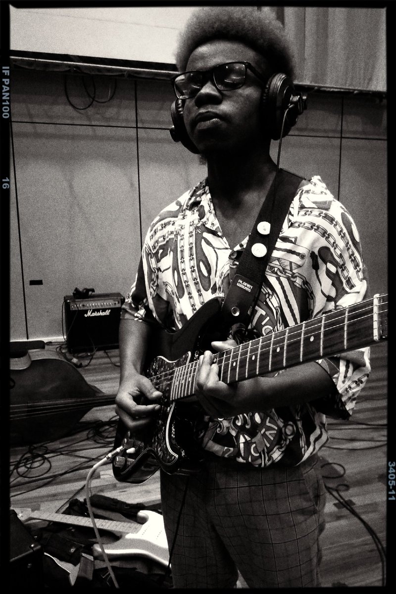 ListenLive_'s tweet photo. Live Recording session with Zamani Mbotho, Swazzi,  Ras Blaq, Zikamdali and Nkosi.
CREDS: @Sfisoyehana
#listenliveAfrica #freevoices https://t.co/4n1I86lDOf