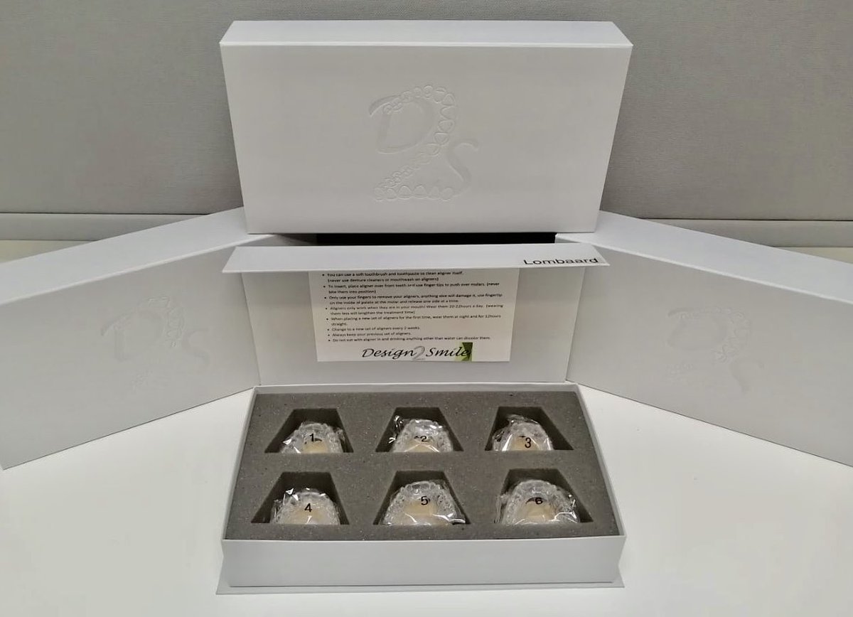 1dentallab's tweet photo. We Love Helping Poeople fall in❤️ with their Smile 😁 #Design2Smile #Digitaldentistry #3Shape #Asiga #Aligners #NoBraces #PerfectSmiles https://t.co/0M2Byze429