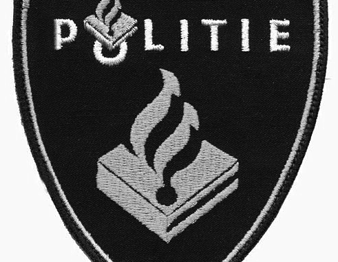 Politie zoekt in water naar sporen in onderzoek moord Karin Grijpstra..