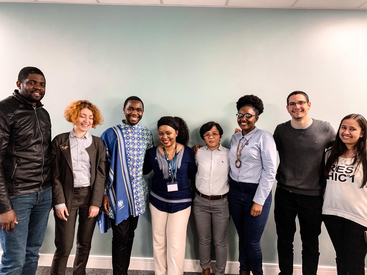 Learning and networking during a #FutureLeaders workshop organised by @cheveningfco facilitated by an amazing @UniversityLeeds & @SSE_Yorks_NE team on Business Pitching.

#mycheveningjourney
@UKinZimbabwe @muchawa_pr @PraiseMufaroMak @fredrickayz @naomi_rayner @MirandaRThomas