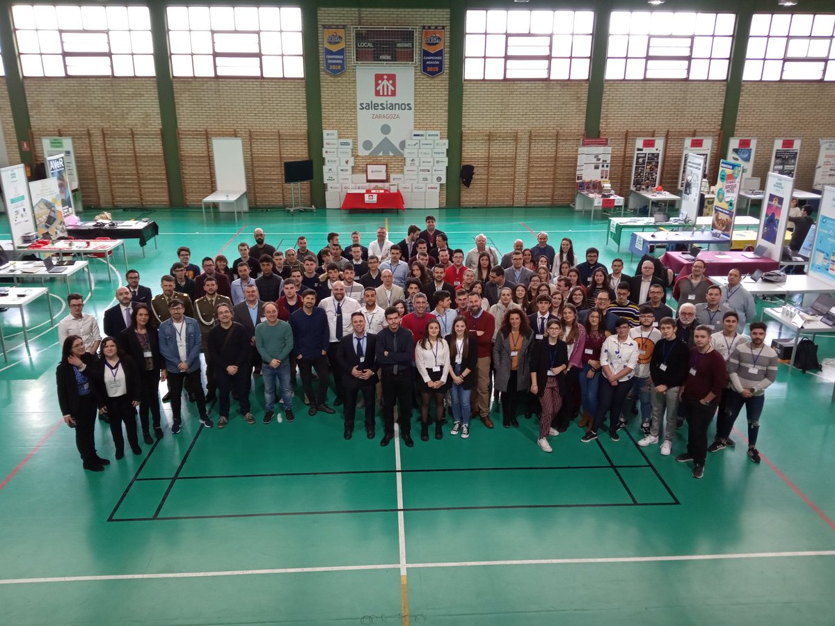 PremioDonBosco's tweet photo. Foto del grupo de participantes en esta #PdB33ed https://t.co/veicvdos1P