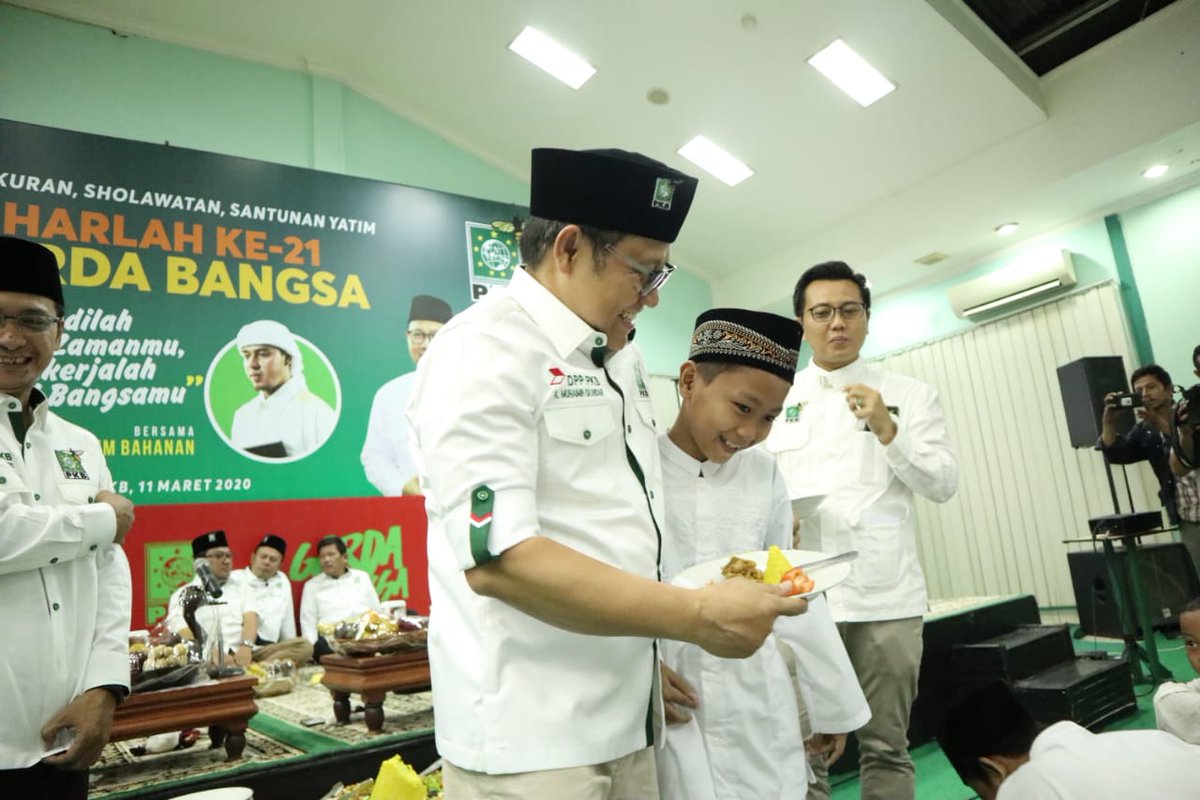 Sebaik apapun dia jika masih mau ngajak pacaran dan tidak berani ke pelaminan maka harga dirinya tak patut diperhitungkan” #MujahadahPKB