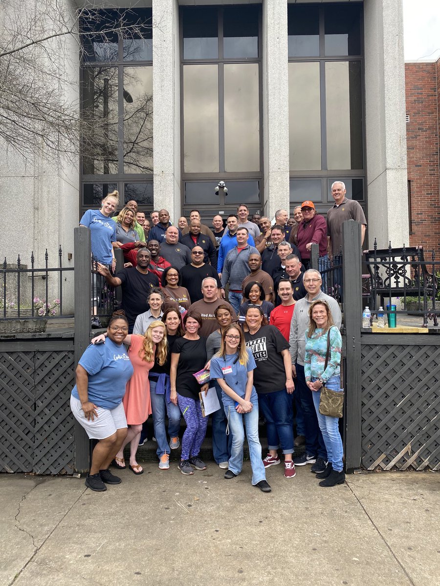 What an amazing opportunity today giving by back to the community.  If you haven’t had the opportunity to learn about the Lovelady Center in Birmingham and the amazing things they do for women and children take the time to find out.  My heart ❤️is full!!!  #MidSouthGivingBack