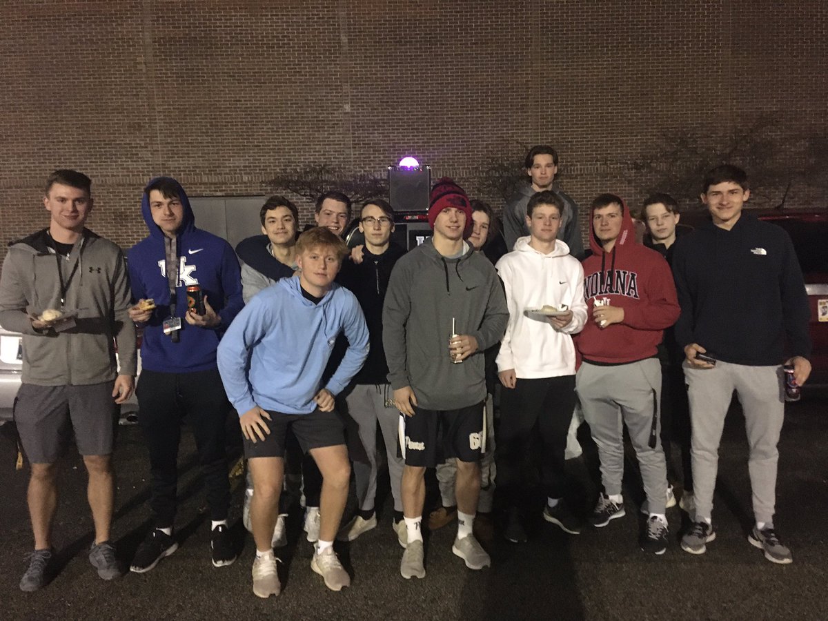 BASEBALL TEAM HAVING A BREAKFAST TAILGATE BEFORE LAST DAY OF AM SPEED TRAINING...more were still showing up. ENTIRELY leader/athlete lead. They may have just started a tradition...GREAT STUFF!  #Team #KingsmenNation