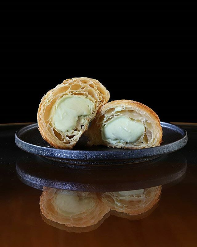 Asian dessert flavours in the croissant at @luxbite are a real treat // Pandan cream croissant 🥐
.
.
.
.
. #melbournedesserts #croissant #pandan #southyarra
#eatstagram #foodie #melbourneeats #eattheworld #foodtography #foodlife #melbourne #melbourne… ift.tt/2TWYila