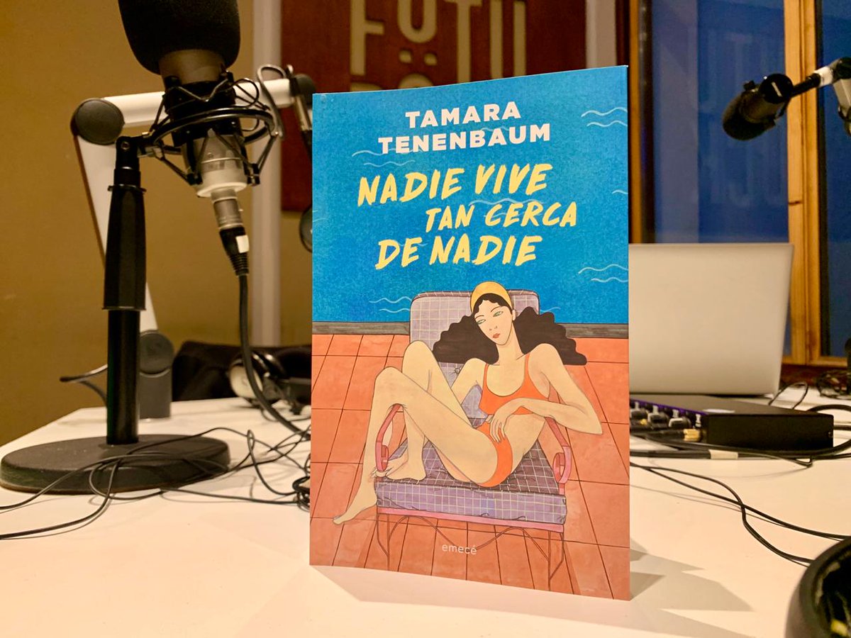 futurockOk's tweet photo. ¡ATENCIÓN✨!
Hoy en #AhoraDicen sorteamos un ejemplar de "Nadie vive tan cerca de nadie" de @tamtenenbaum para todes les que hagan RT 👇🏽 https://t.co/eVEGbPTiPp