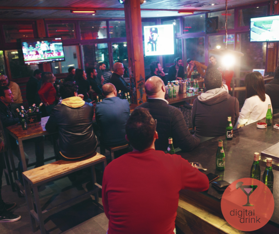 karim2k's tweet image. Retour en photos sur la 26eme édition du #DigitalDrink avec Ali Boulila de KNSD qui nous fait une excellente présentation sur KPEIZ (kpeiz.digital ) la solution 100% Tunisienne d'analyse de données sur les réseaux sociaux avec reporting et bien d'autres fonctions.